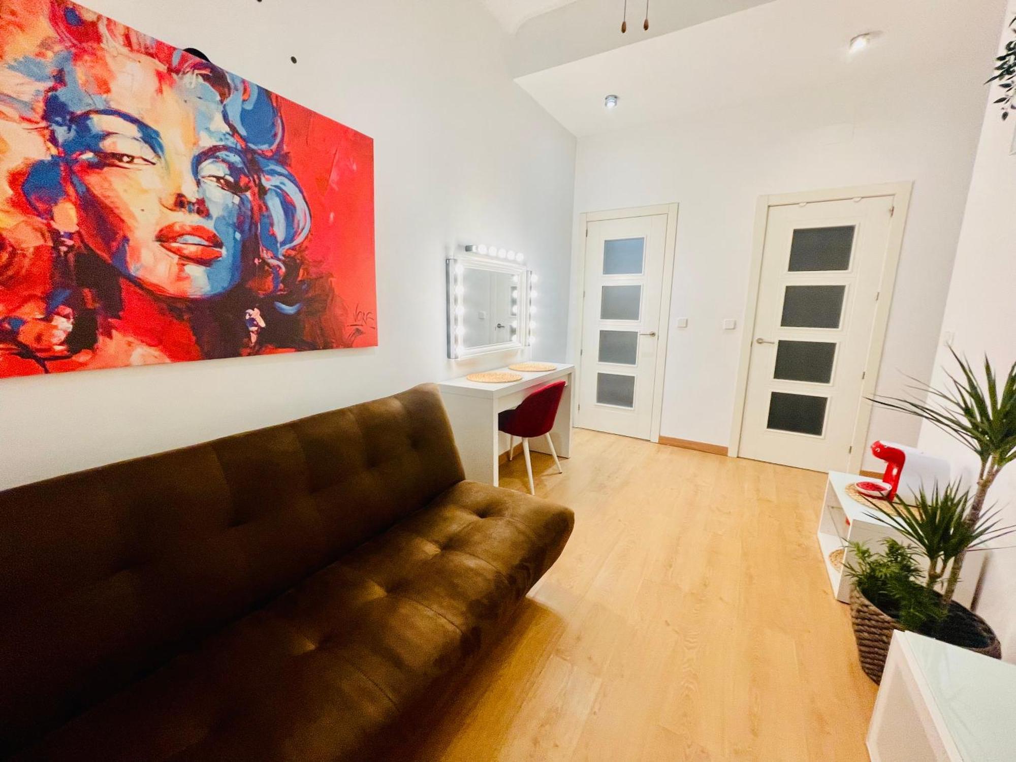 Apartamento Muy Centrico - Entre Palacio Real Y Plaza Mayor Madrid Exterior photo