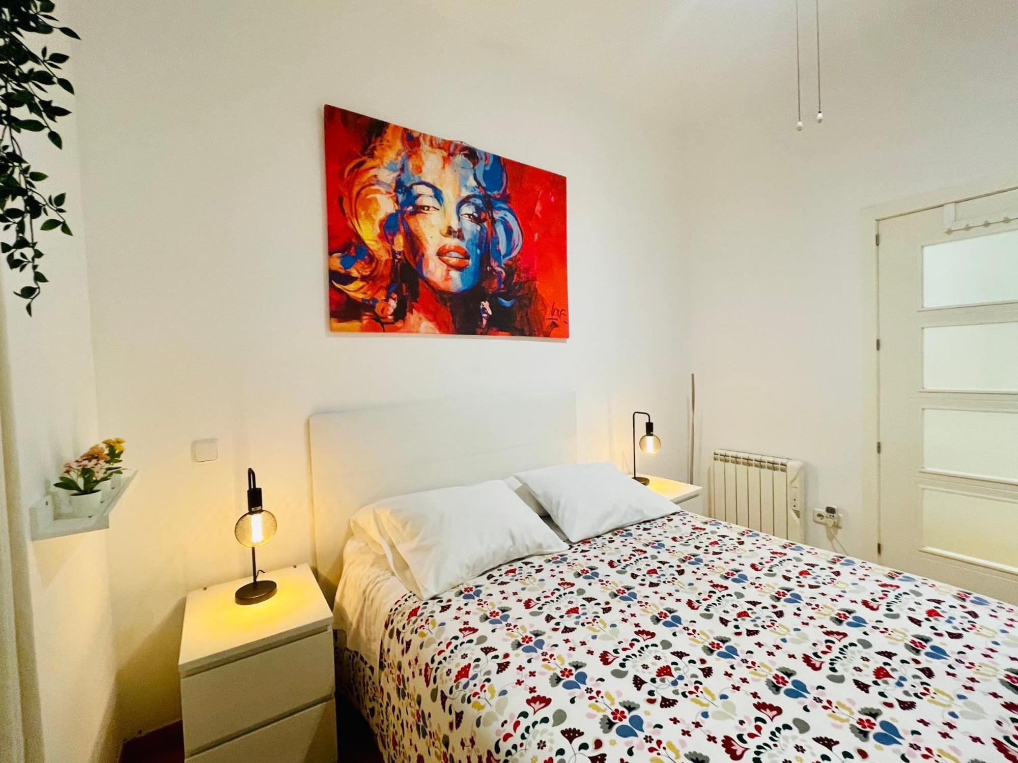 Apartamento Muy Centrico - Entre Palacio Real Y Plaza Mayor Madrid Exterior photo