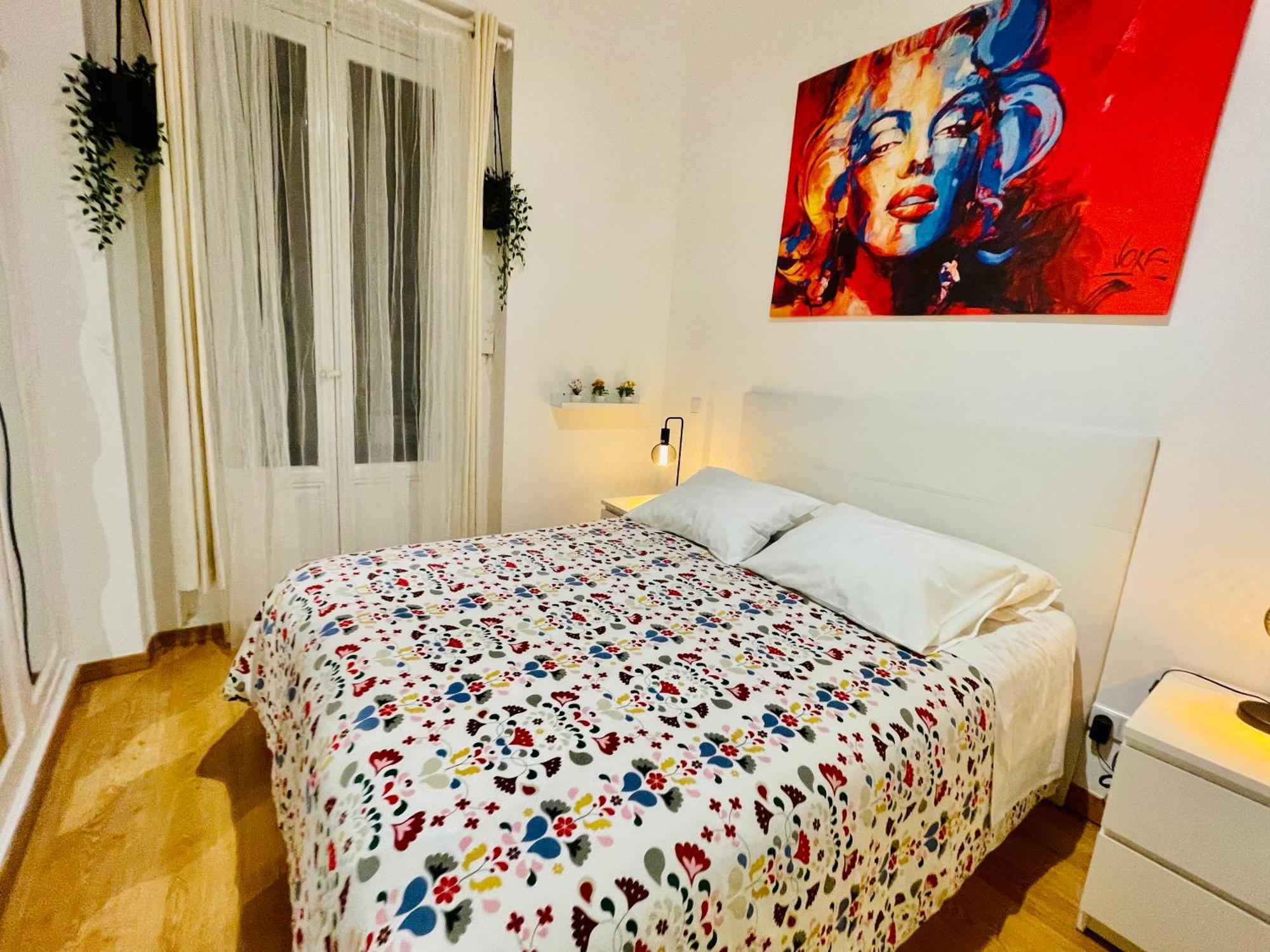 Apartamento Muy Centrico - Entre Palacio Real Y Plaza Mayor Madrid Exterior photo